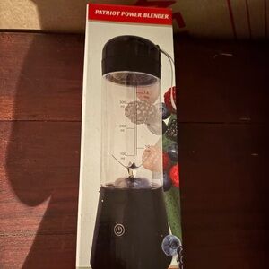 Patriot power blender portable new in box